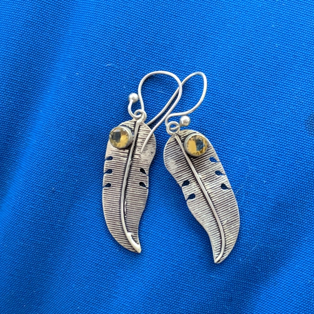 Sterling silver leaf & citrine stone earring